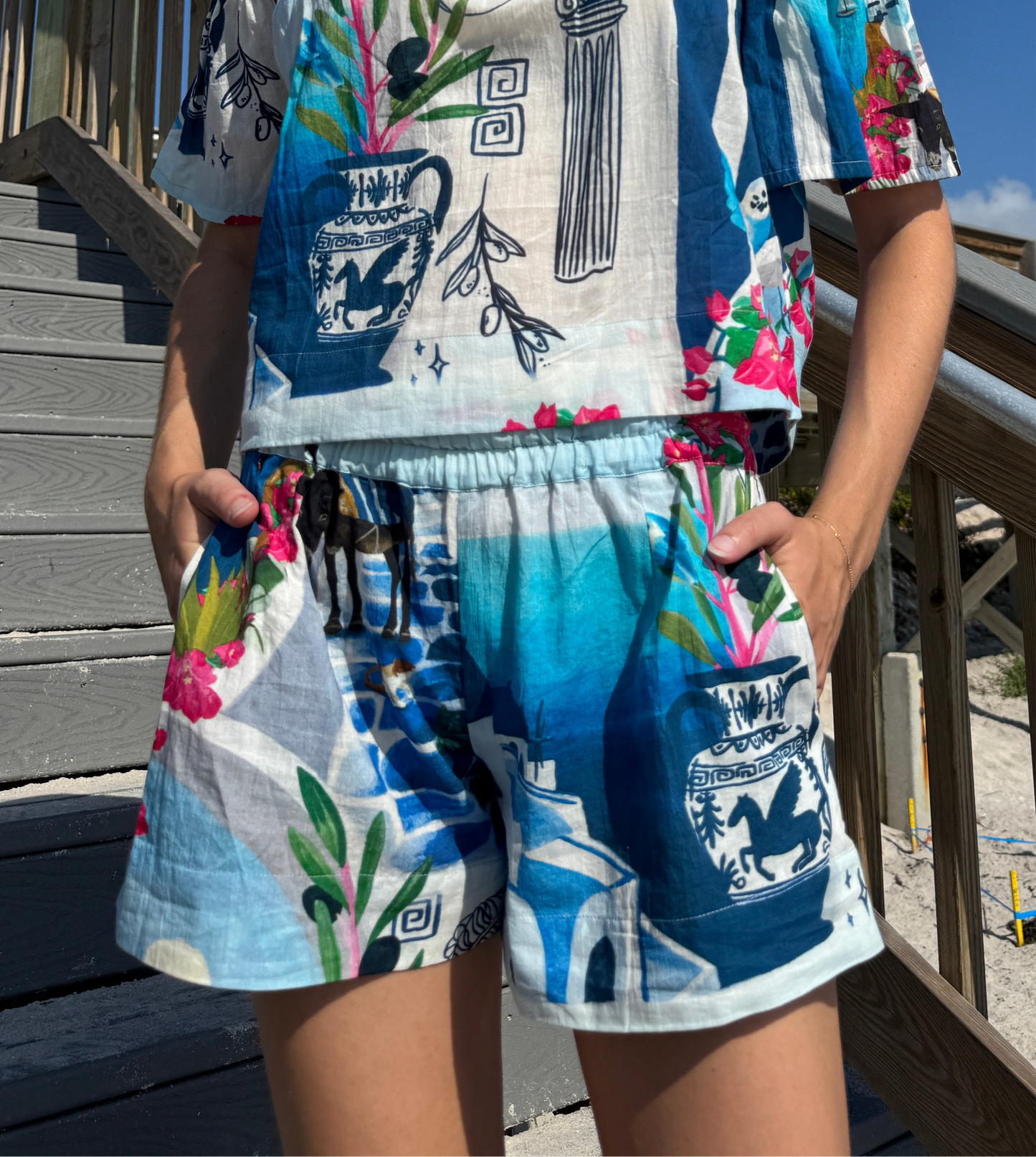 Cutie Shorts | Santorini