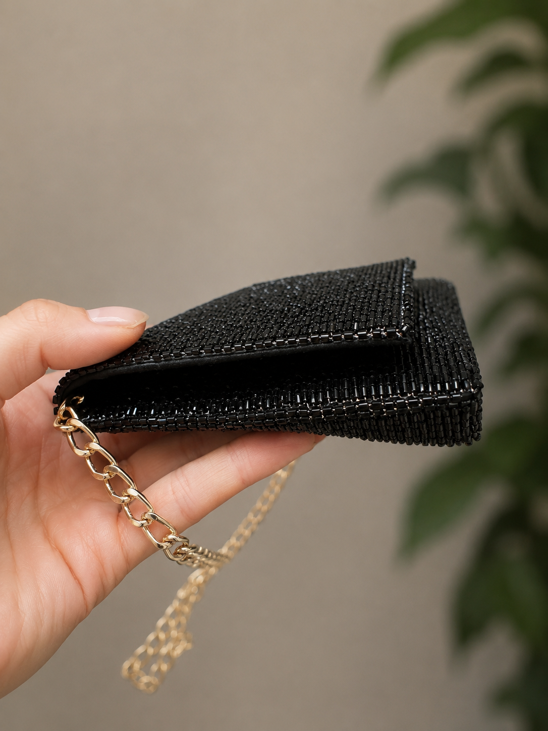 Steel Cut Beaded Petite Clutch Black