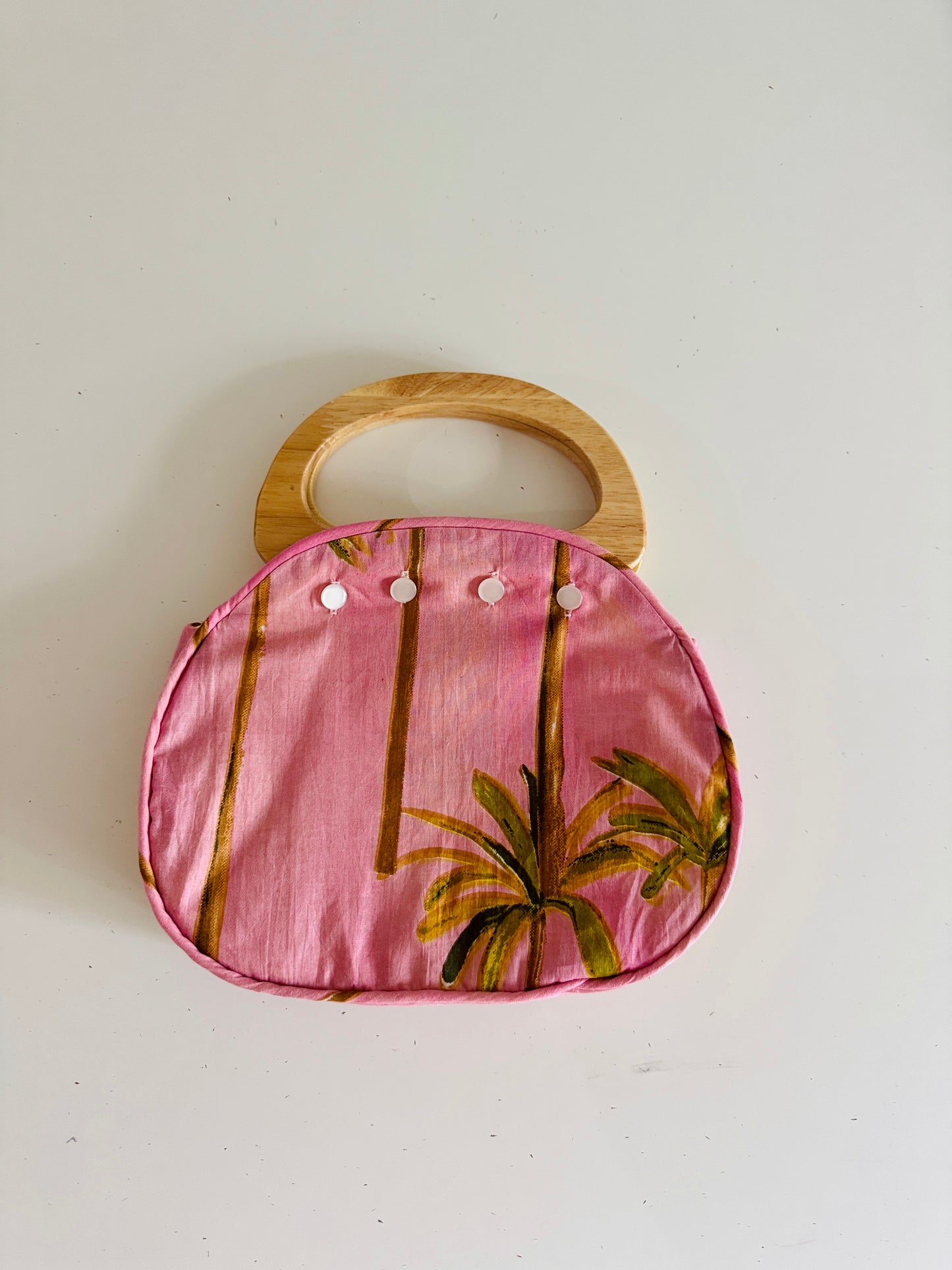 Bermuda Bag with Wooden Handles Pink Paradise