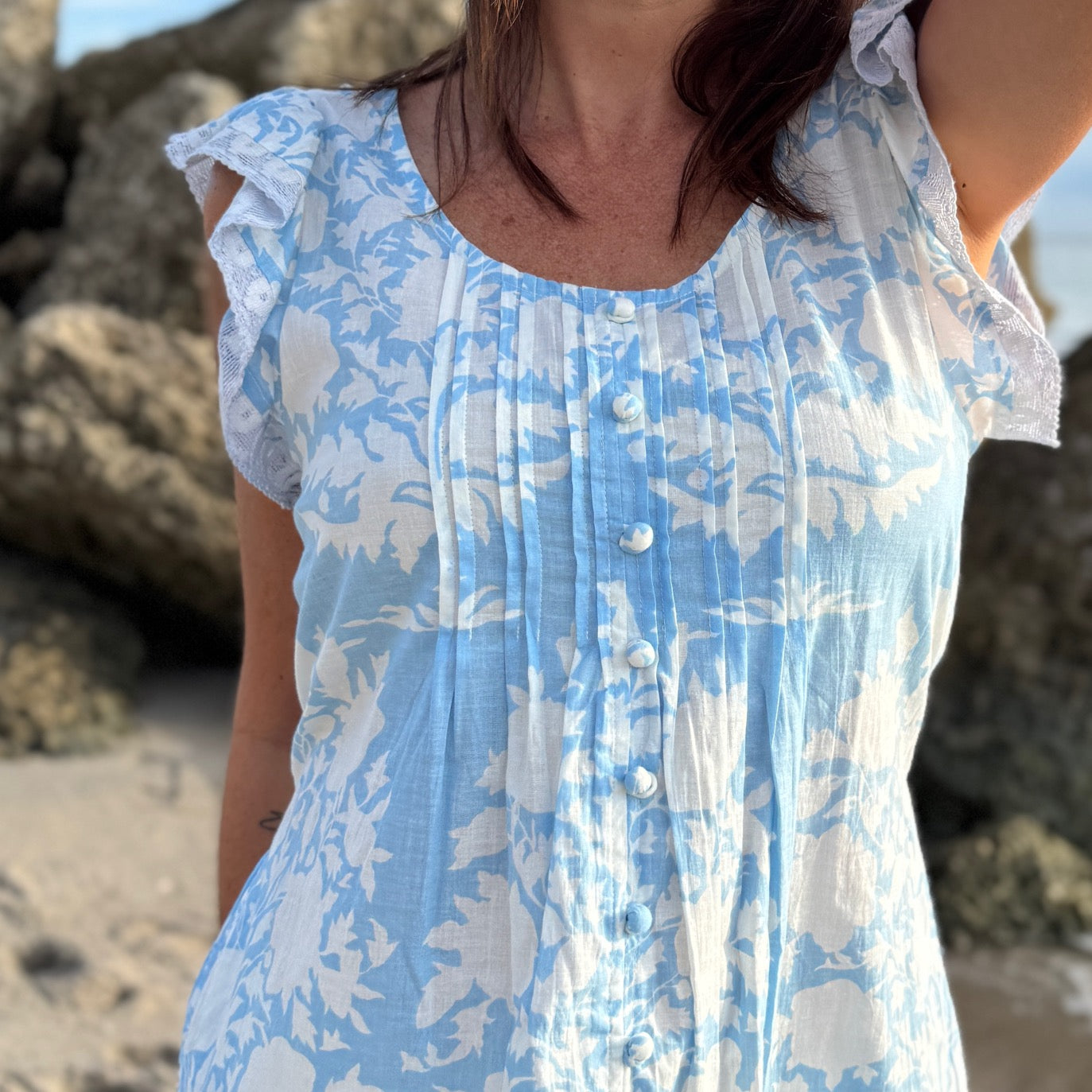 Ruffle Sleeve Pintuck Mini | Tree of Life Morning Mist