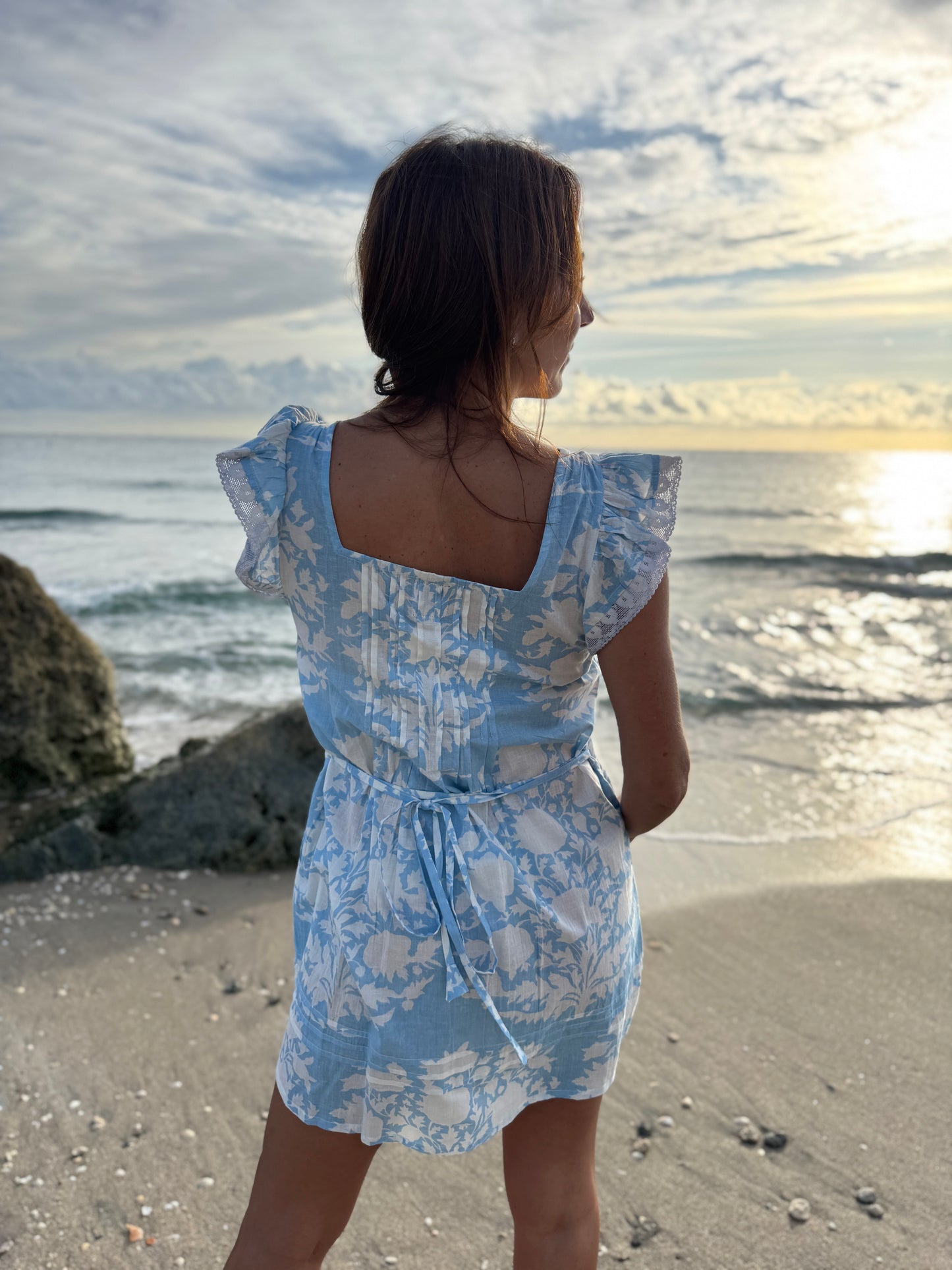Ruffle Sleeve Pintuck Mini | Tree of Life Morning Mist