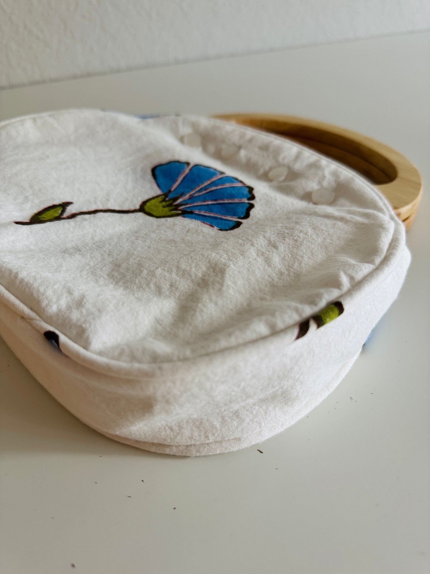 Bermuda Bag with Wooden Handles Ginko Turquoise