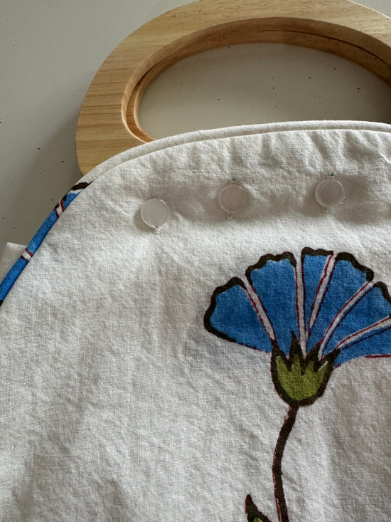 Bermuda Bag with Wooden Handles Ginko Turquoise