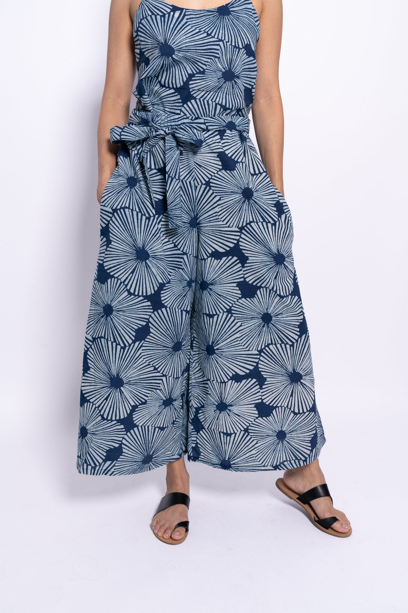 Load image into Gallery viewer, 2 piece sets | Little Top &amp;amp; Wide Pants | Indigo Fireworks
