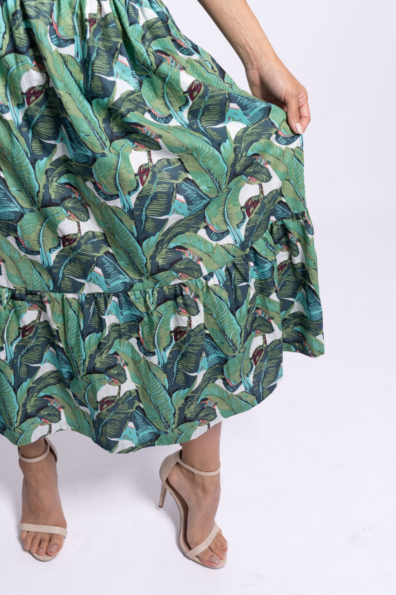 Load image into Gallery viewer, Petal Sleeve Long Dress | Banana Green
